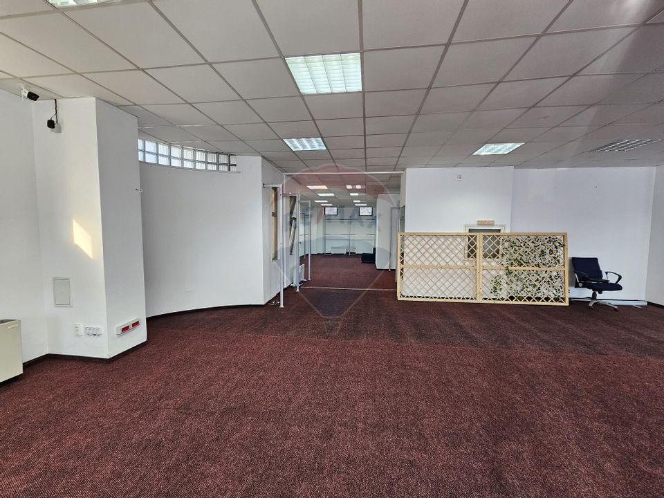 2,600sq.m Office Space for sale, Central area