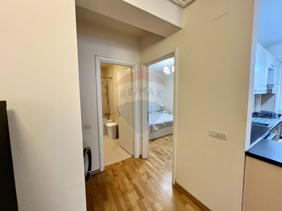 Apartament cu 3 camere de închiriat în zona Herastrau