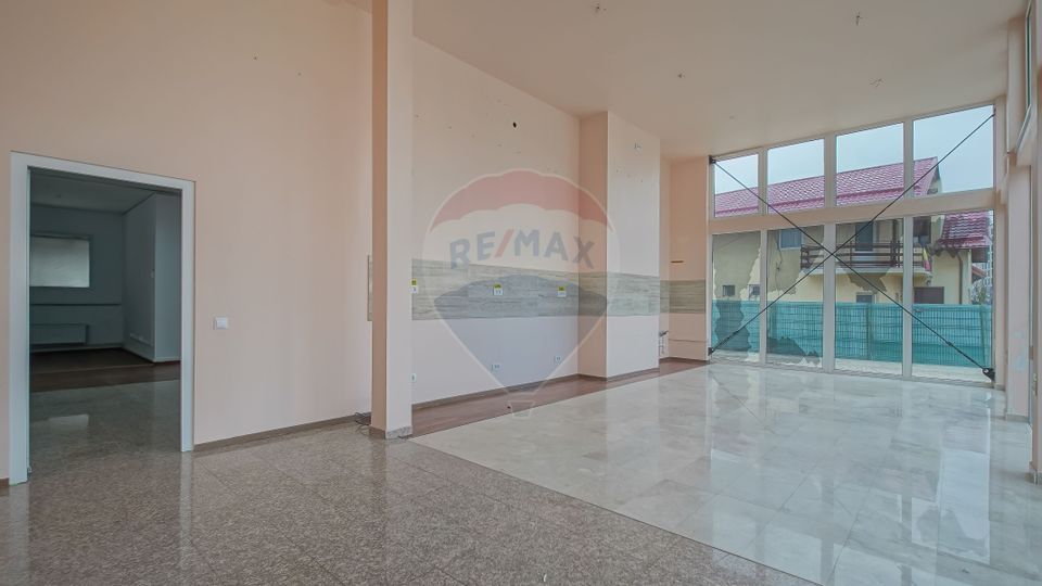 143sq.m Commercial Space for rent, Calea Bucuresti area