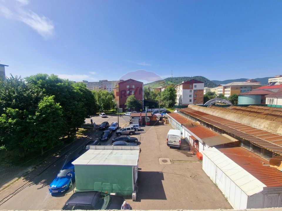 552sq.m Commercial Space for sale, Darmanesti area