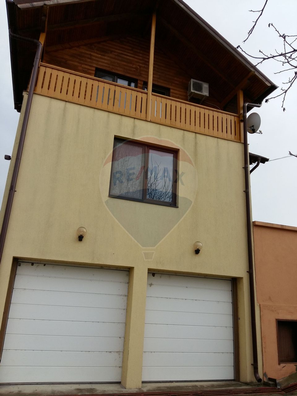 6 room House / Villa for sale