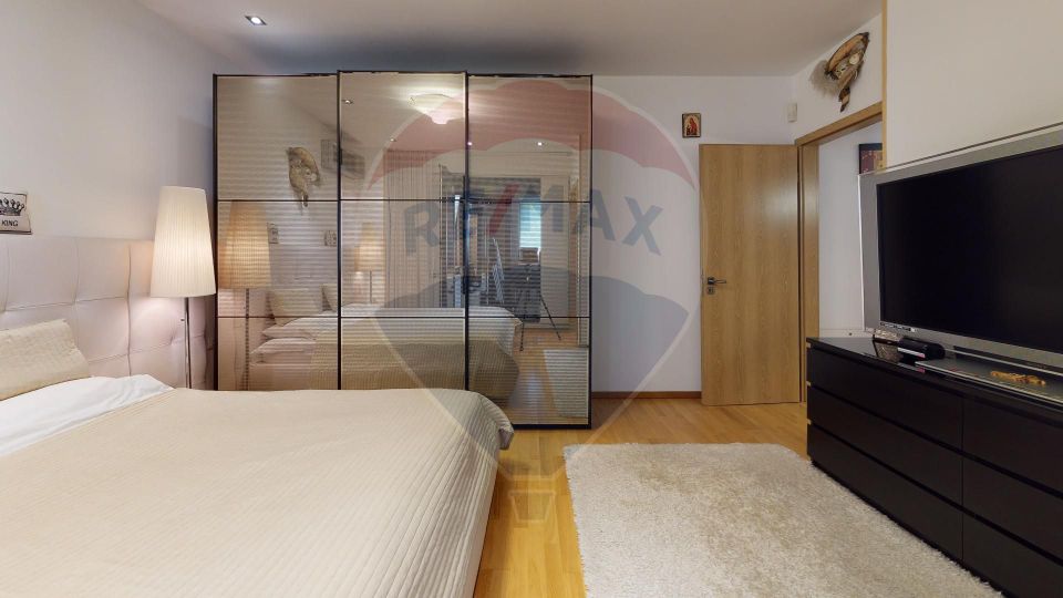 Apartament 2 camere cu gradina garaj si boxa de vanzare Iancu Nicolae