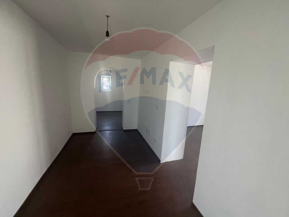 2 room House / Villa for sale, Central area