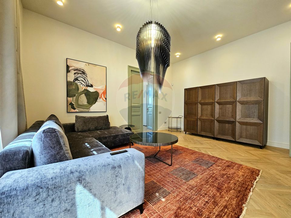 Apartament ULTRAFINISAT cu 2 camere, parcare de închiriat Ultracentral