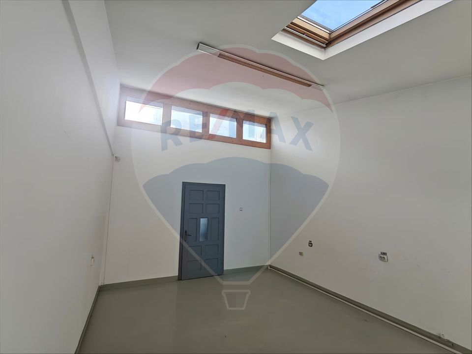 110sq.m Office Space for rent