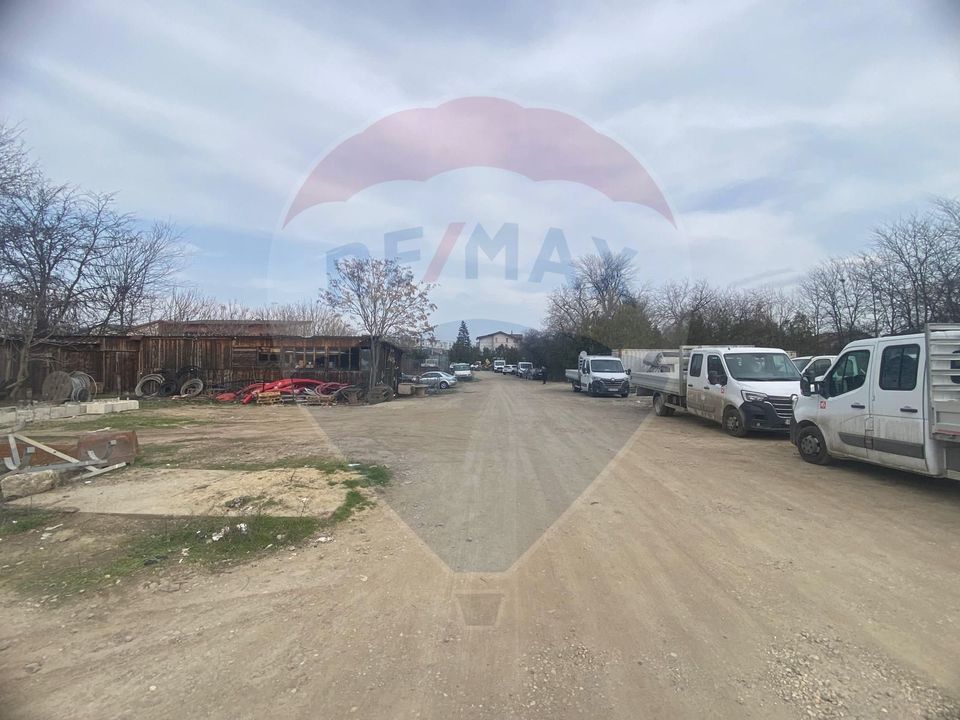 Land 2,000sqm Strada Orastie