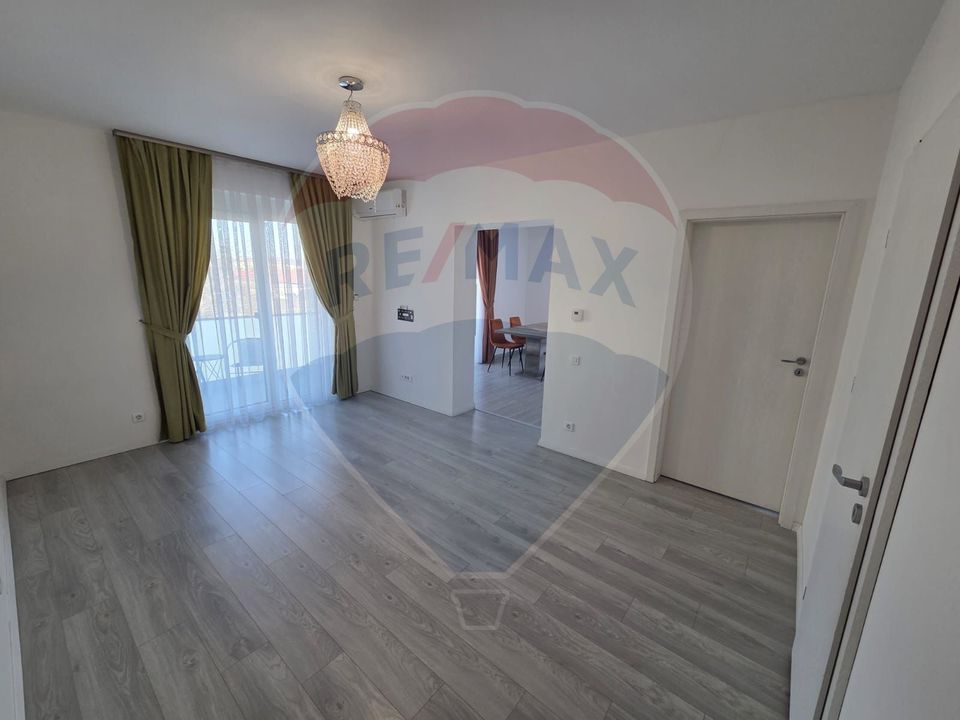 Apartament cu 3 camere in complexul Grand Hill Residence + parcare