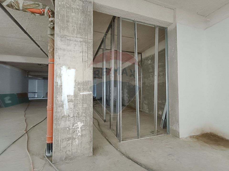Inchiriere Spațiu Comercial langa Pasarela Metrou Berceni | Open Space