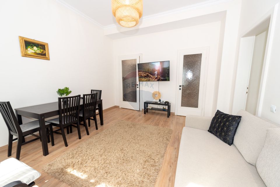 2 room Apartment for rent, Universitate area