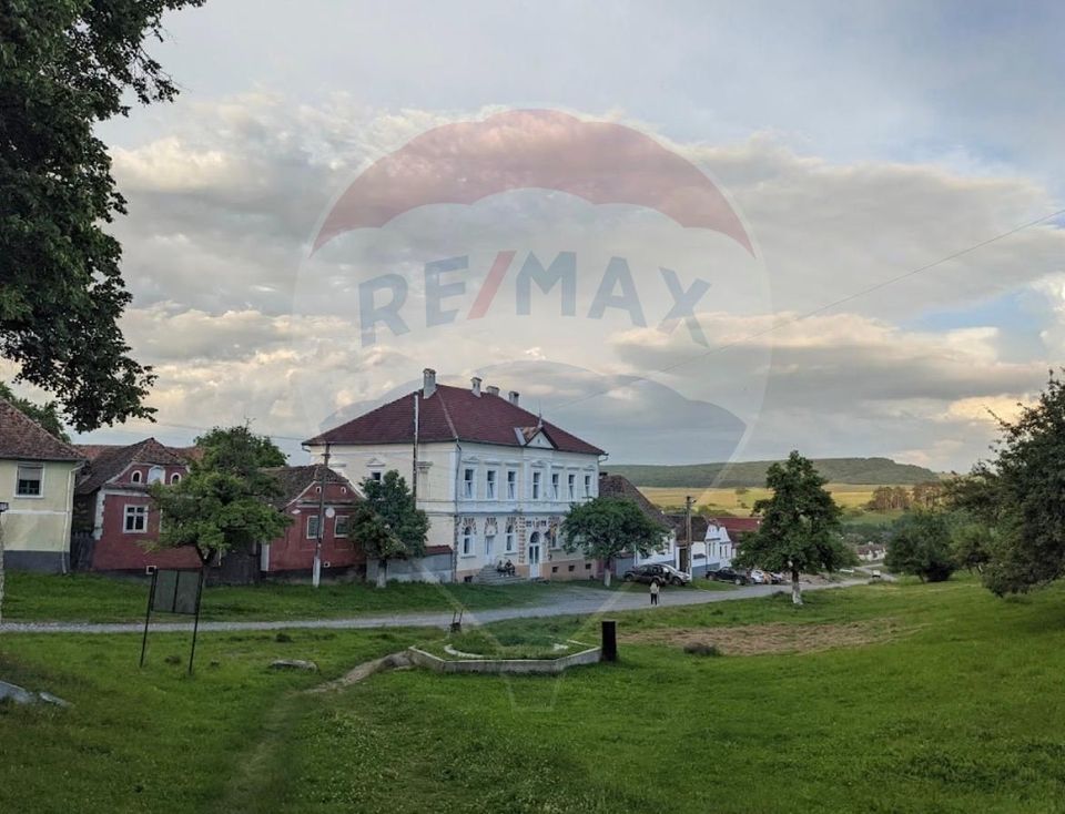 DE VANZARE Teren intr-un colț de Transilvanie autentică