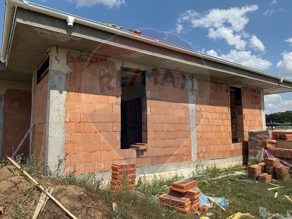 3 room House / Villa for sale