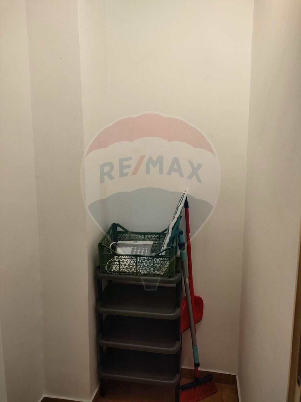 2 room Apartment for rent, Strand area