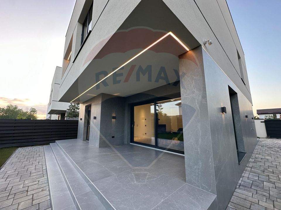 Vila moderna de inchiriat cu 5 camere, prima inchiriere