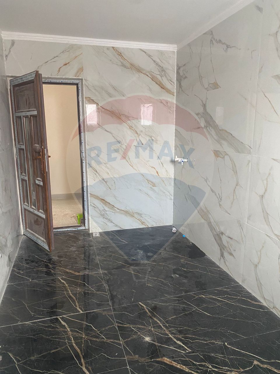 Casă cu 4 camere de vânzare - Beiu, Teleorman