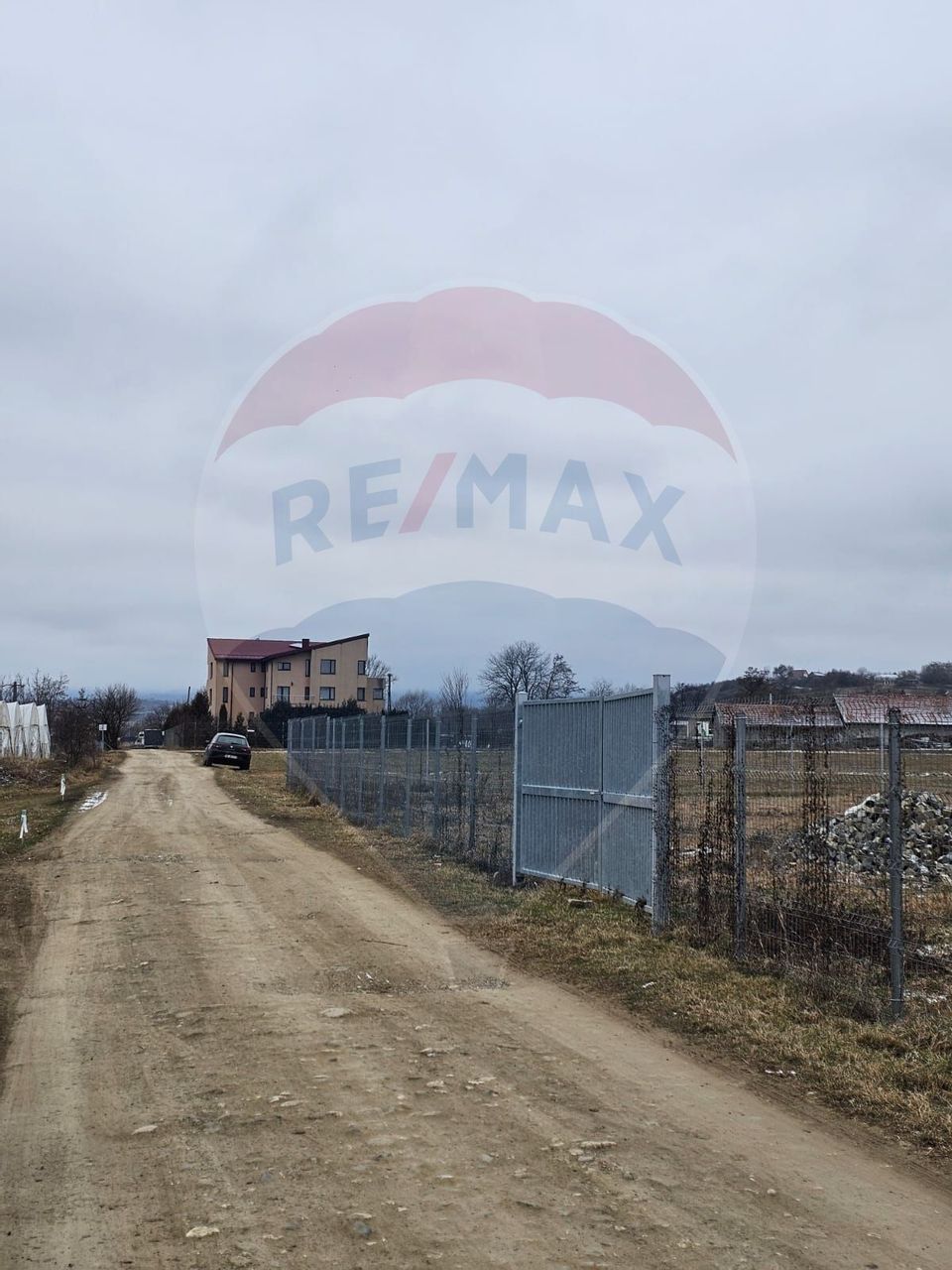 TEREN  INTRAVILAN  5000mp ORAS CISNADIE  STR. SELIMBARULUI