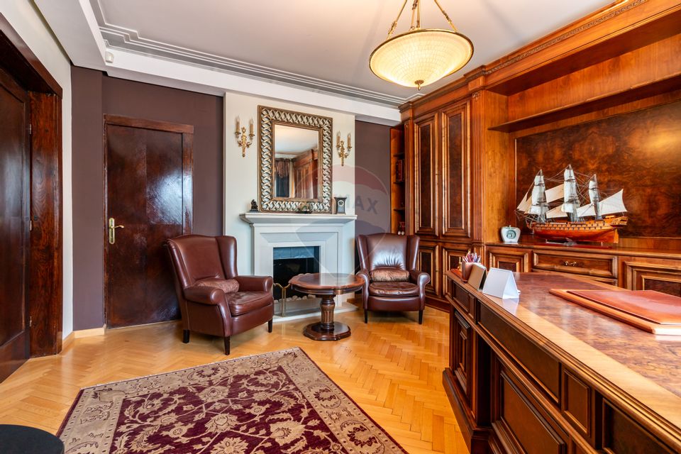 Apartament cu 4 camere de vânzare Aviatorilor/Aleea Modrogan
