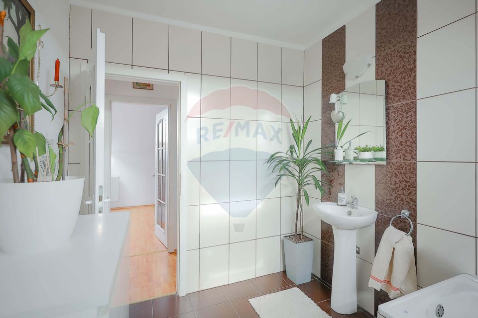 De vânzare – casă cu 3 camere, Biharia, Cartierul Nou