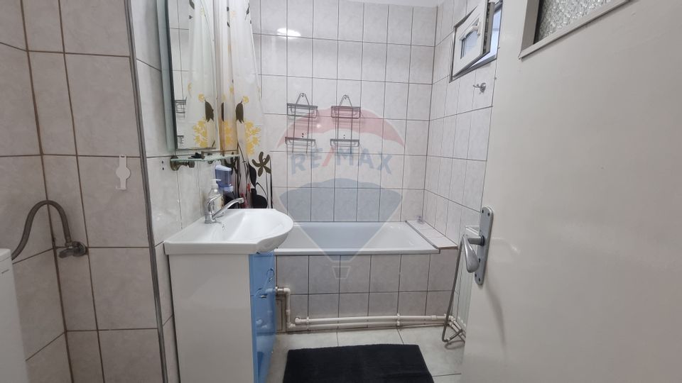 Apartament cu 3 camere de inchiriat in zona Drumul Taberei