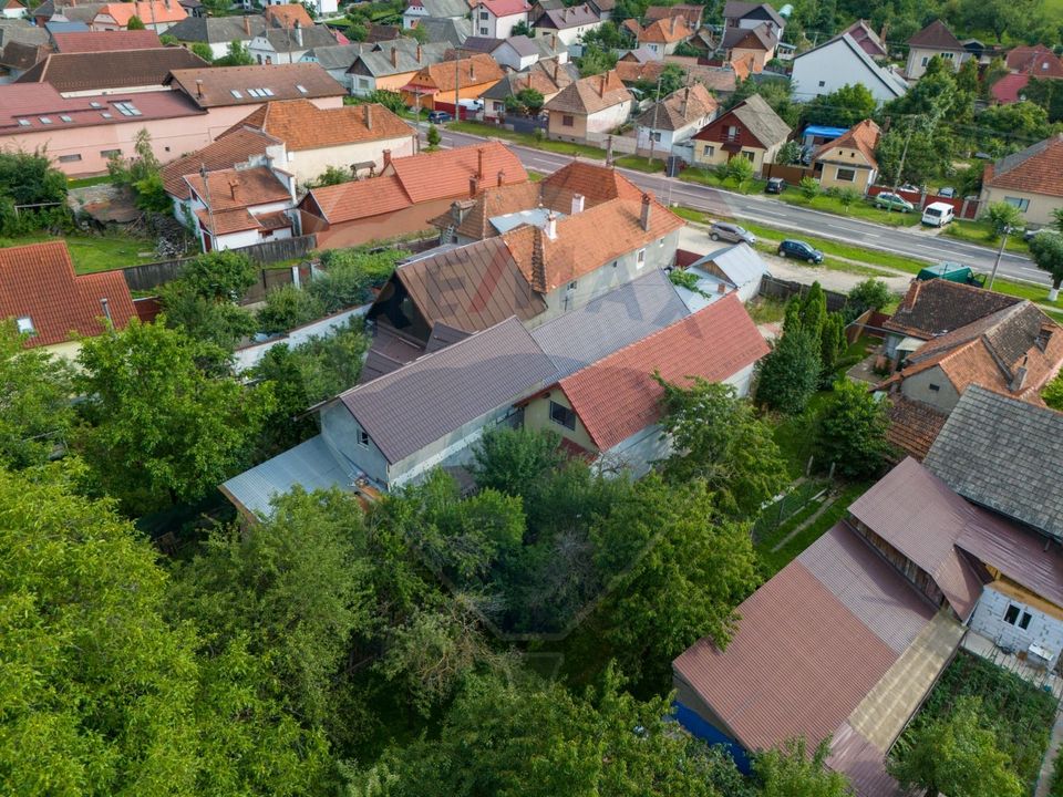 Vilă cu 3 camere de vânzare în Sacele