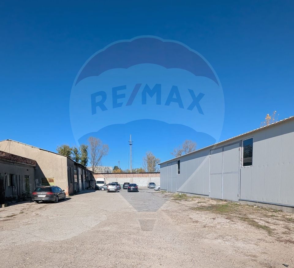 1,500sq.m Industrial Space for sale, Periferie area