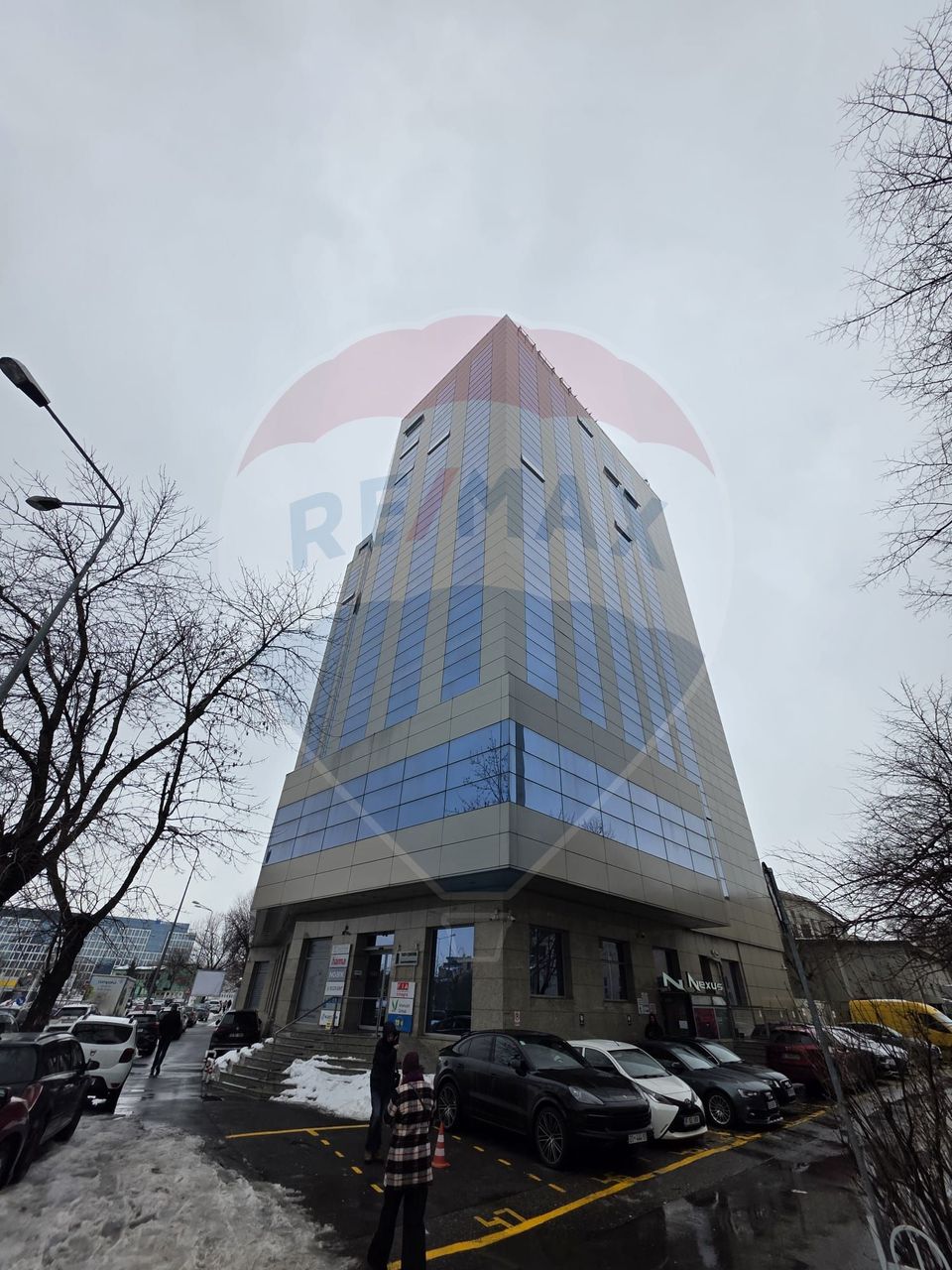 Office Building FOR SALE | 13 September | Hotel Conversion Potential