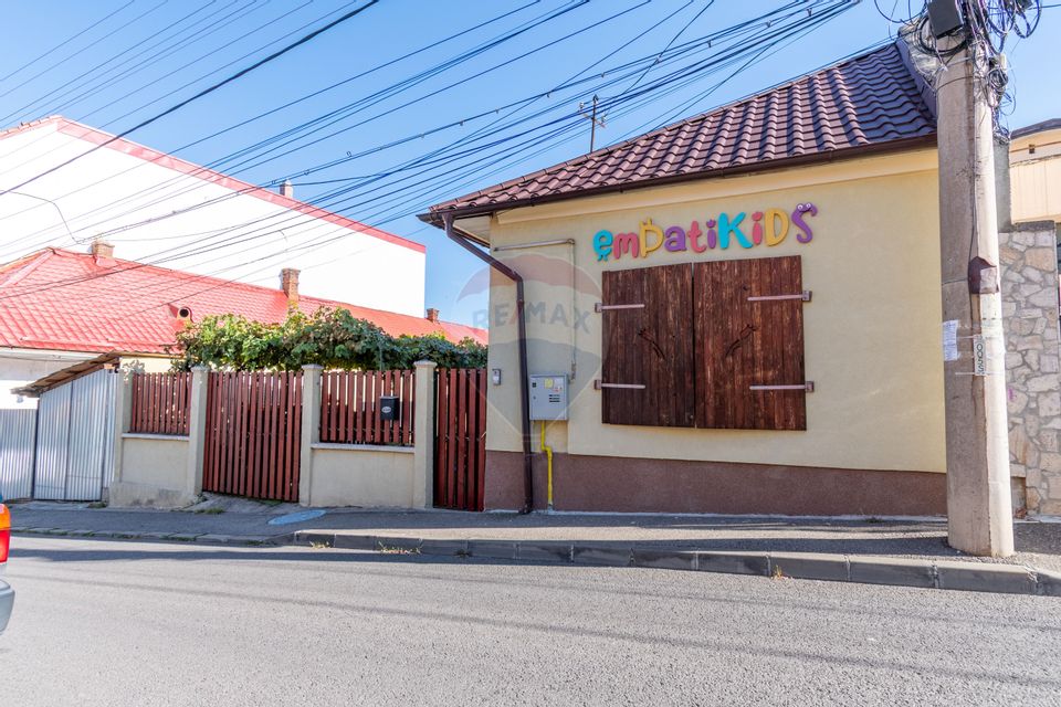 Casa de inchiriat in Andrei Muresanu, str. Anatol France