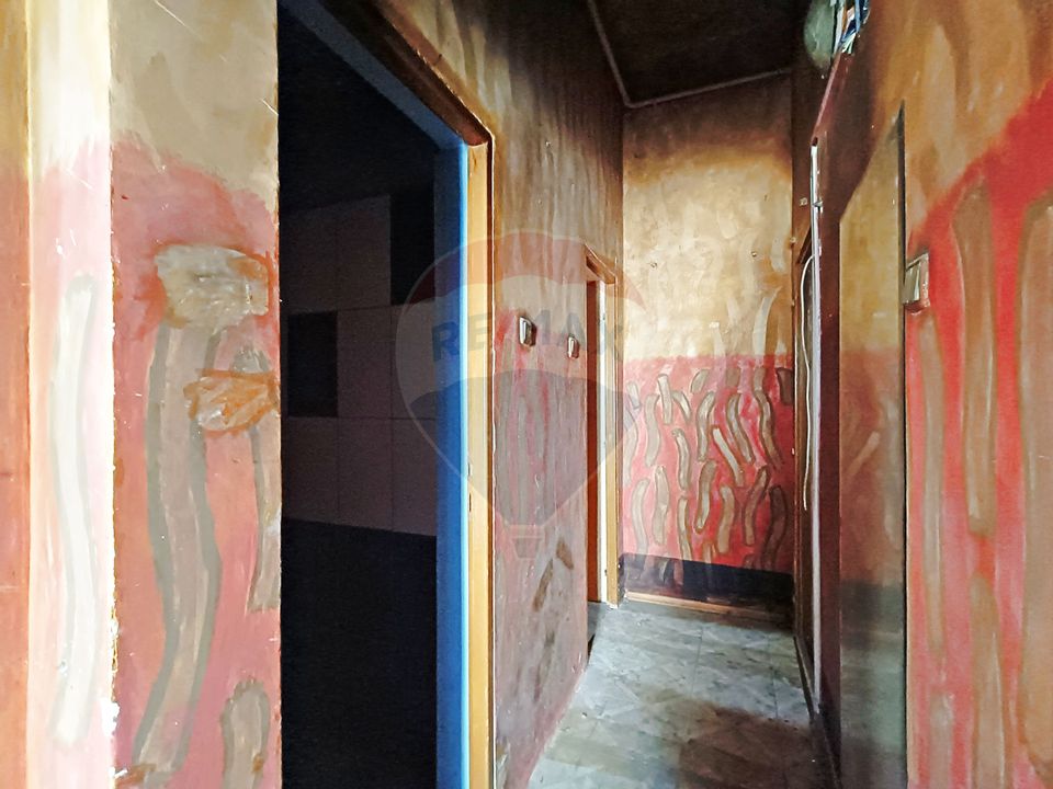 Vanzare Vila Interbelica Stradala, Pta Regina Maria, Ocazie Investitie