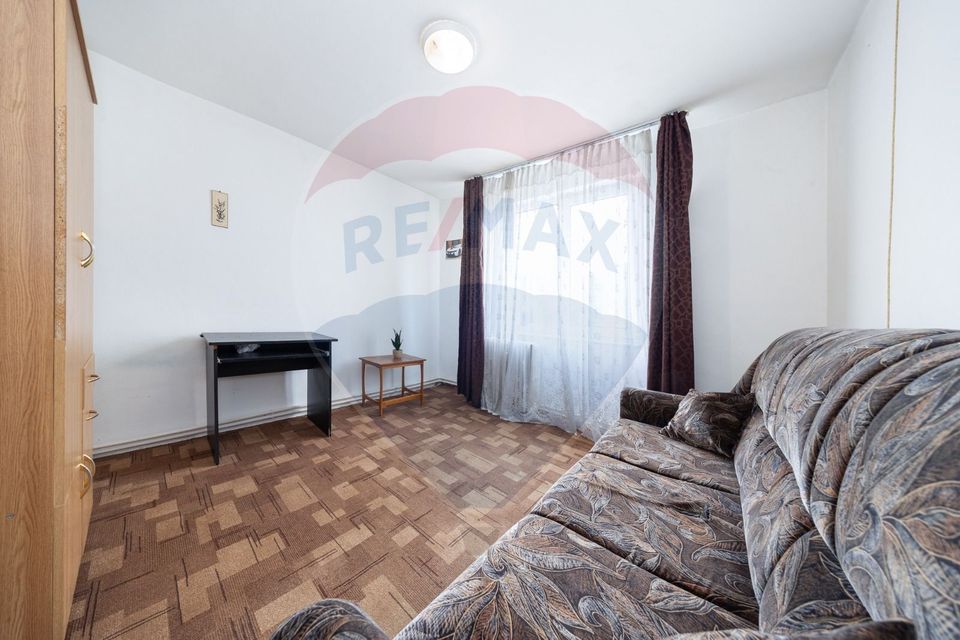 Apartament 3 camere | Vedere Lacul Noua