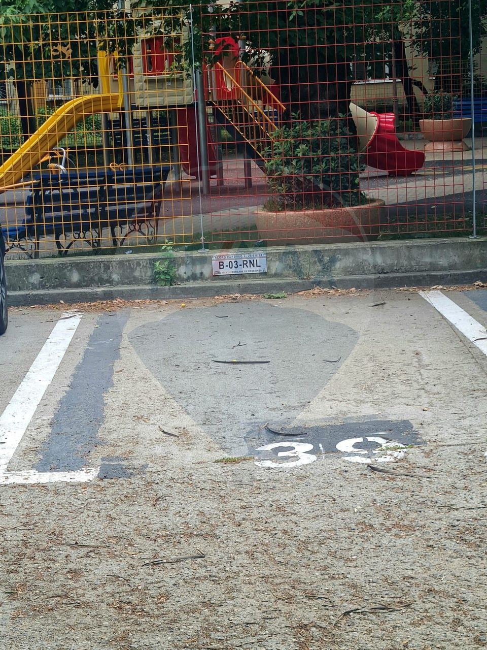 Apartament cu 3 camere de vânzare/Brancoveanu/