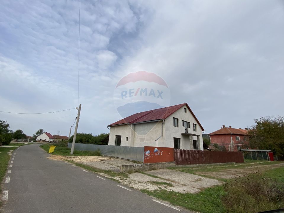 6 room House / Villa for sale, Nord-Est area