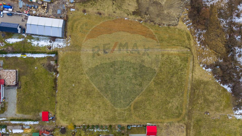 Land 4,138sqm Zarnesti / Soseaua Branului