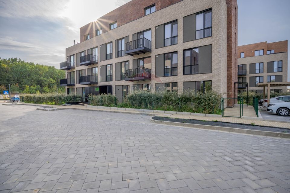 Apartament luminos, 2 camere, parcare inclusa, Amber Forest tva inclus