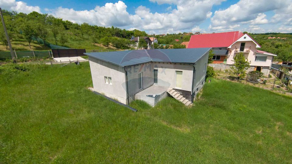 3 room House / Villa for sale