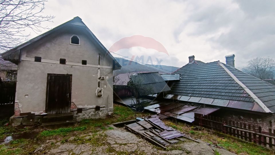 3 room House / Villa for sale, Ferneziu area