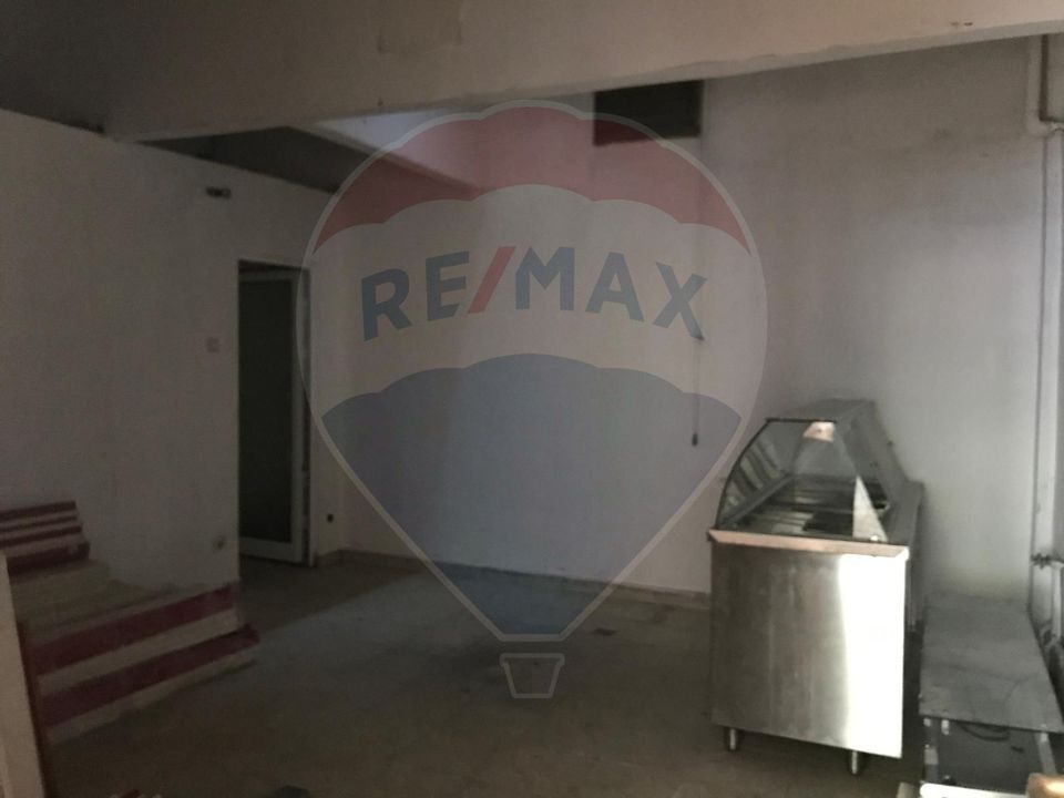 95sq.m Commercial Space for rent, UTA area