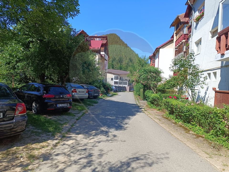 Apartament 3 camere decomantdate Slanic Moldova