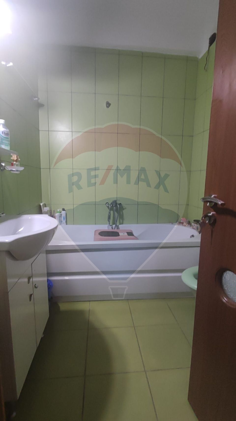 Apartament 67 mp utili de vanzare cartier Orizont iesirea spre Paleu