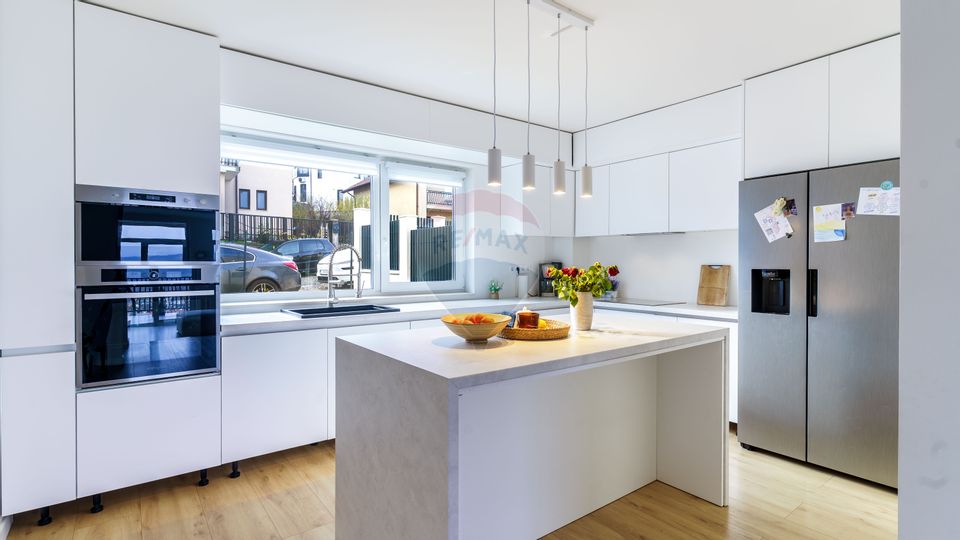 Duplex spre vânzare, zona Vivo