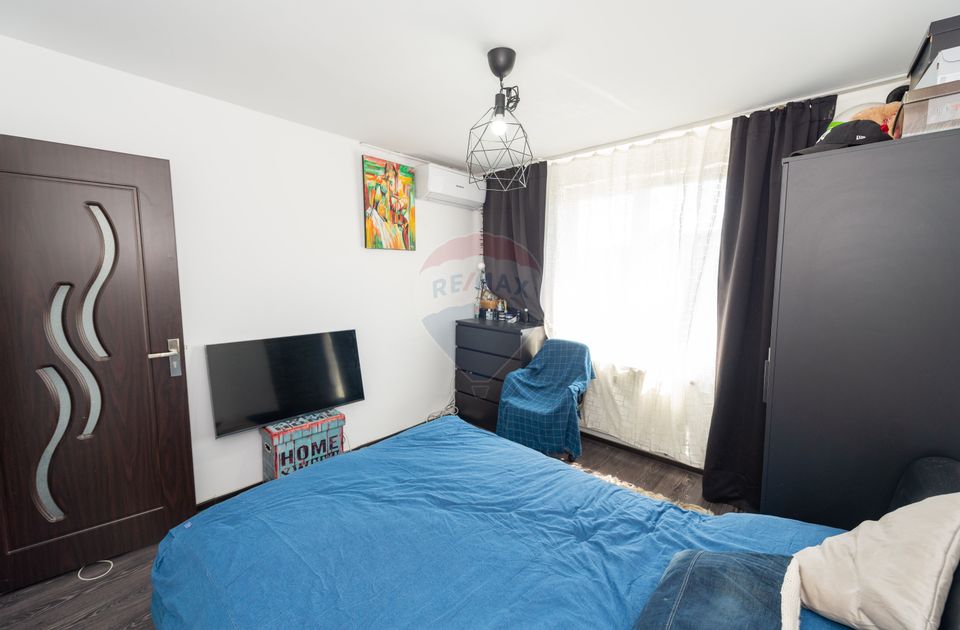 3 rooms apartment for sale, tram end 41, Ghencea, ADP parking