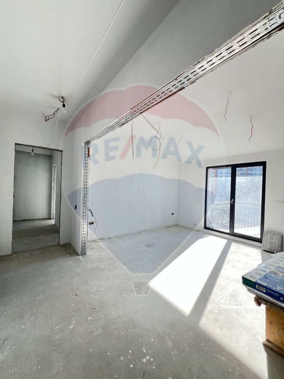 Apartament spectaculos 4 camere | Vilă | Zona P-ta Alba Iulia–Dristor