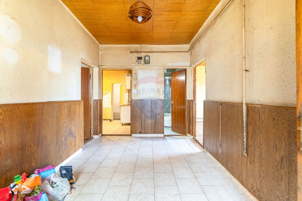 Casă individuală cu două unități locative. Zona Horia–Cloșca–Crișan