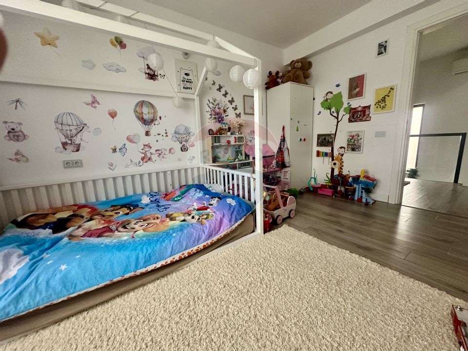 Vilă de vânzare - Tunari