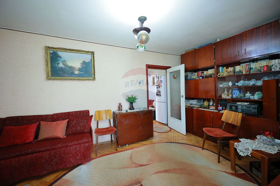 2 room Apartment for sale, Decebal area