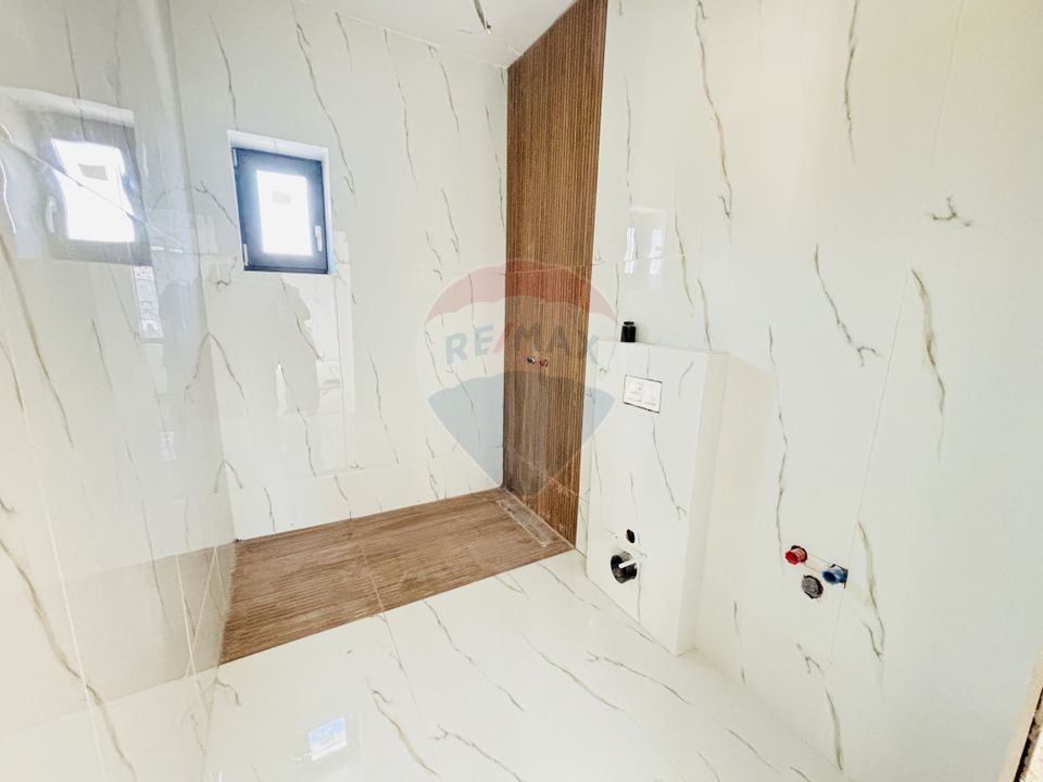 4 room House / Villa for sale