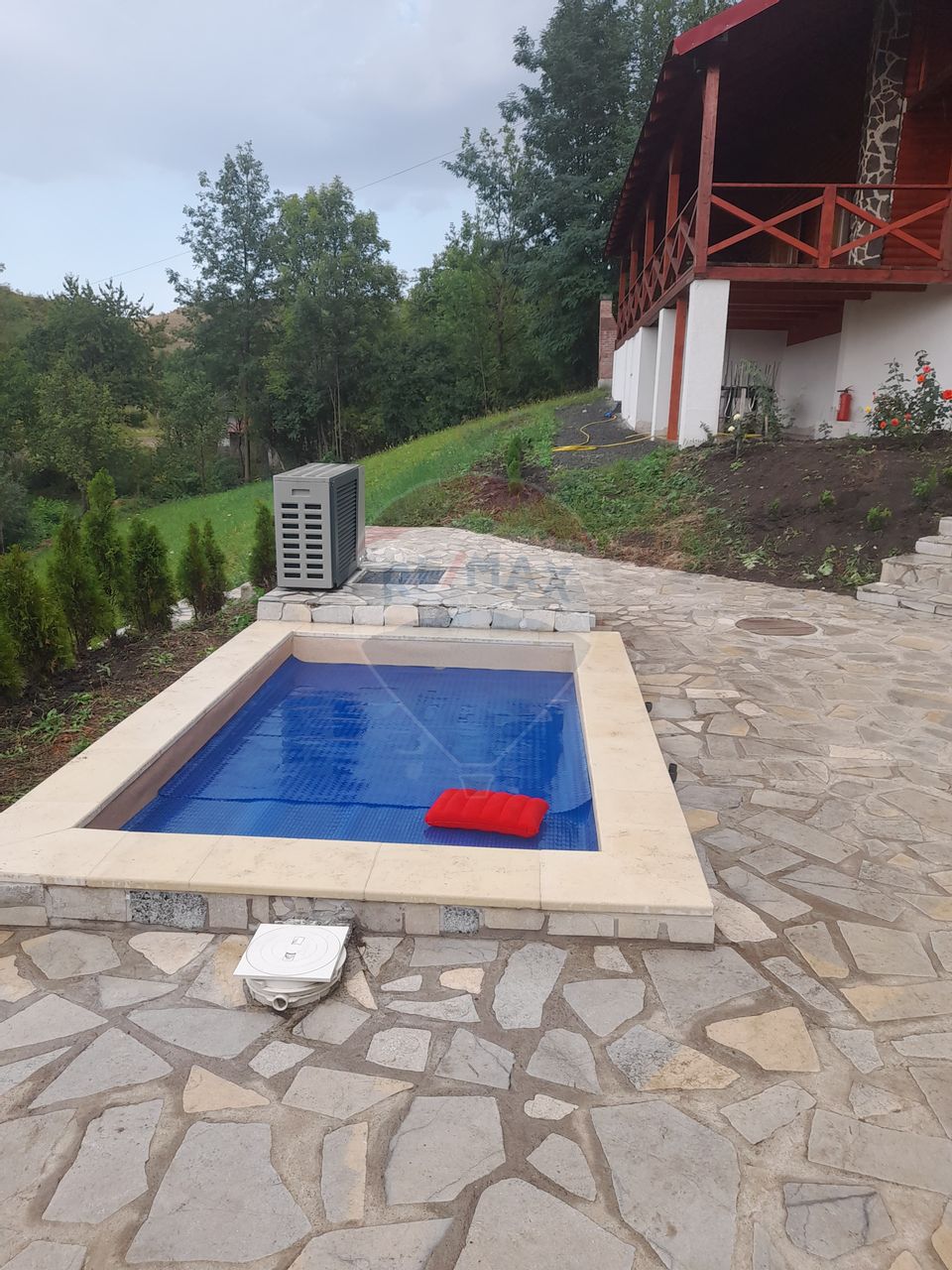 5 room House / Villa for sale