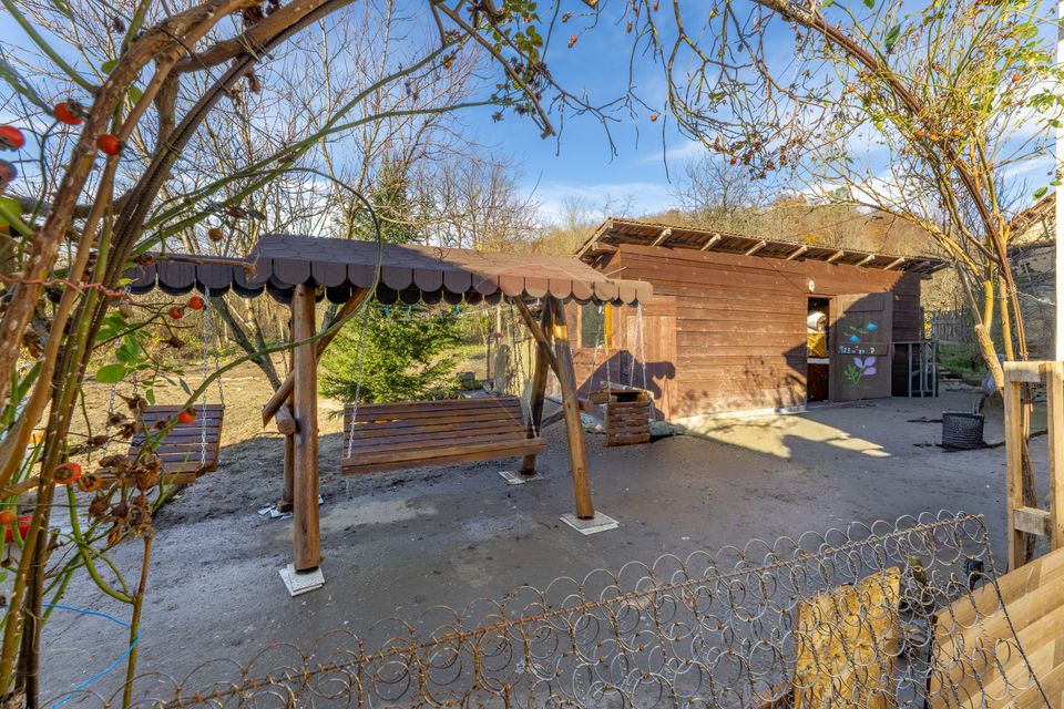 5 room House / Villa for sale