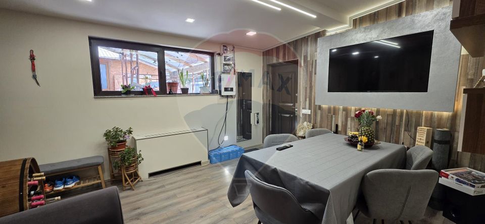 PRET REDUS: Apt 3 Camere Curte 475mp sub Caraiman 800m Centru Busteni