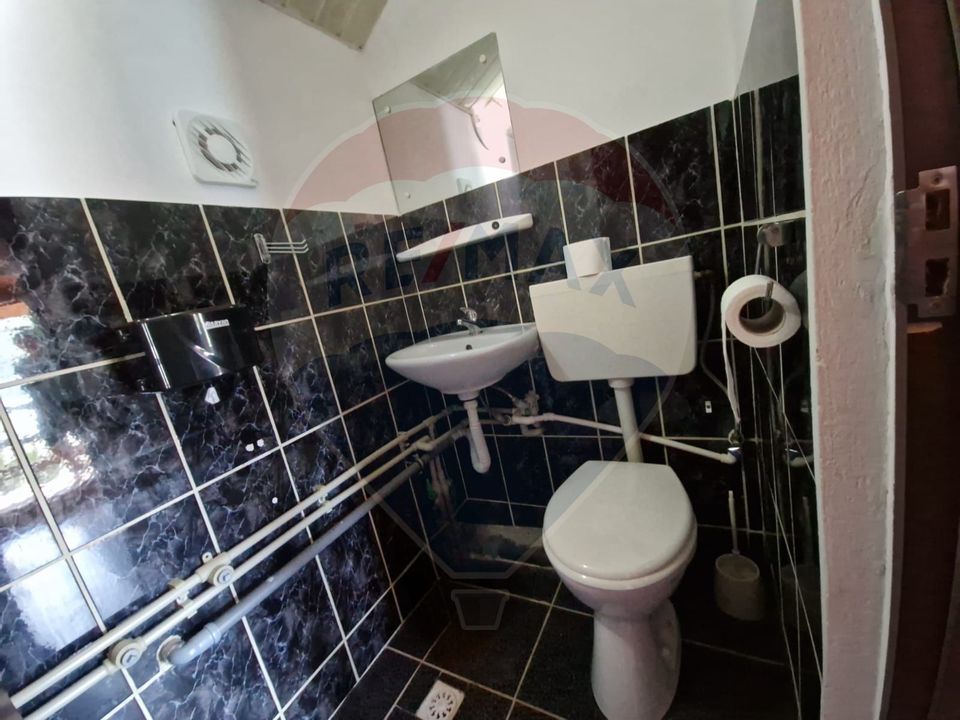 20 room Hotel / Pension for sale