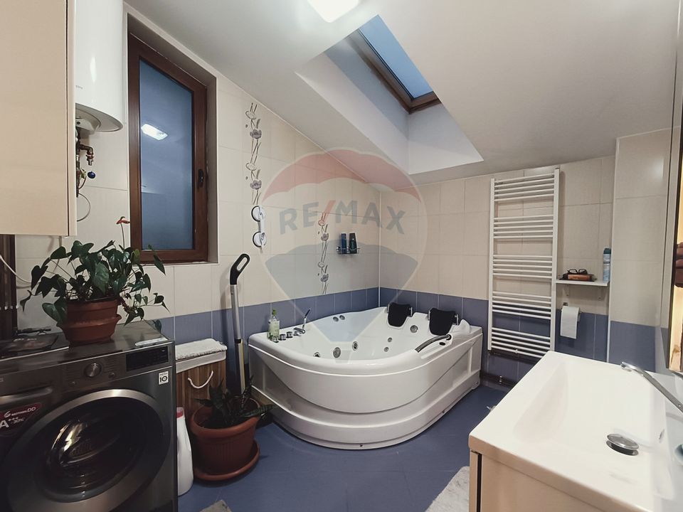 4 room House / Villa for sale