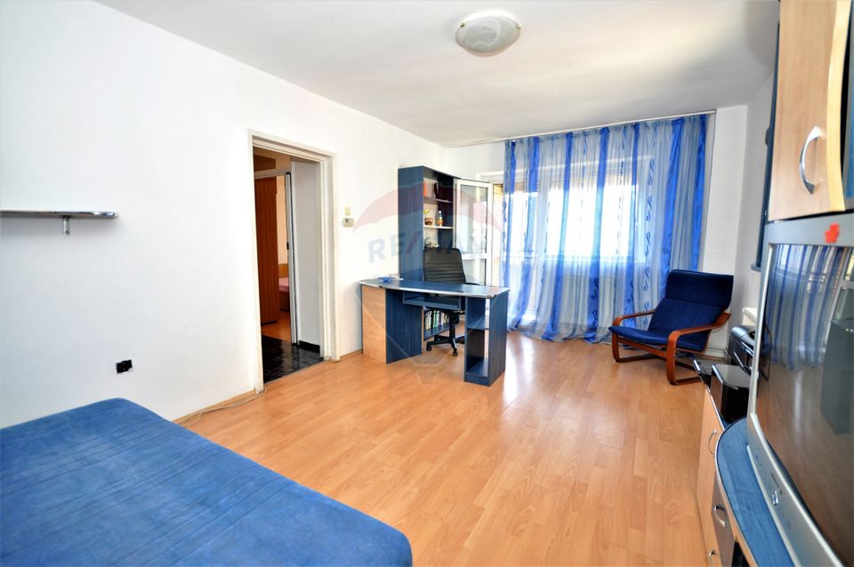 Vanzare apartament cu 2 camere, Centrul Civic.